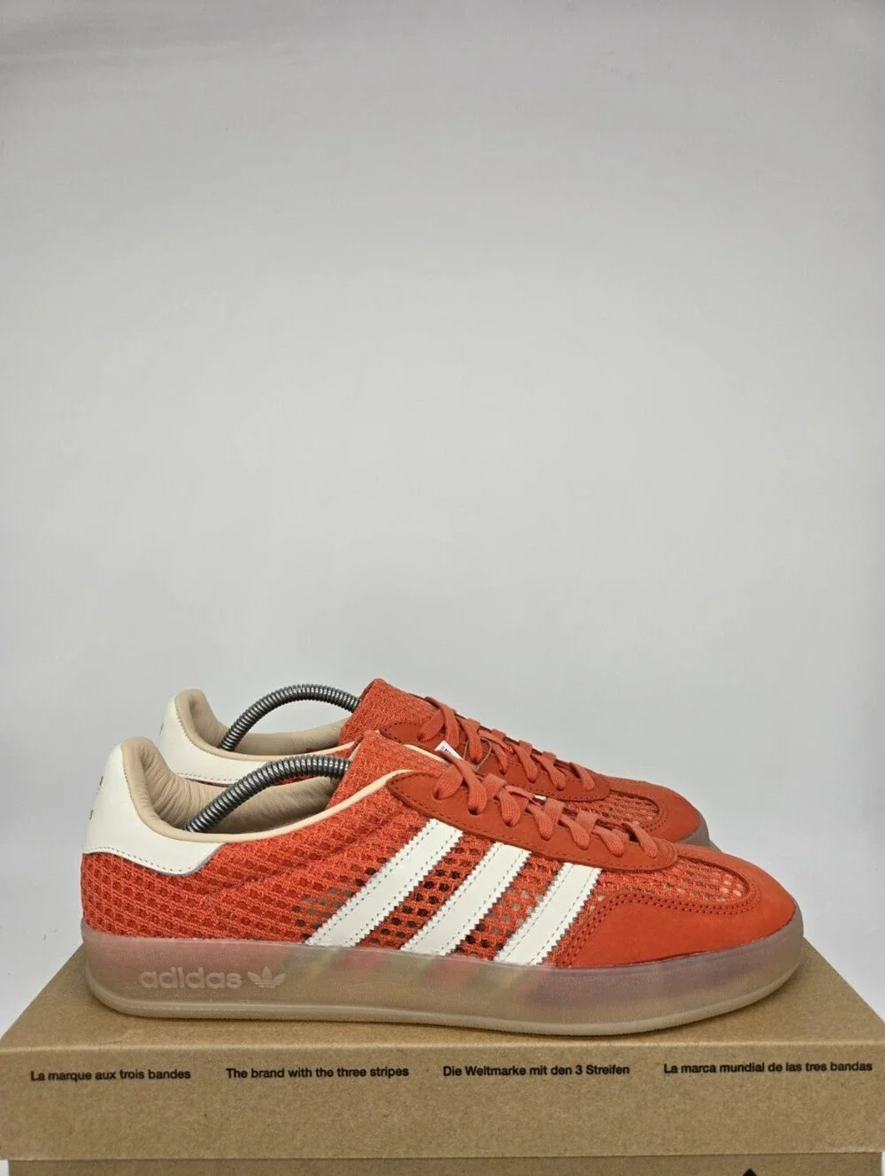 adidas Men's Gazelle Indoor JS0713 Glow Amber Off White Shoes Size 11.5 New